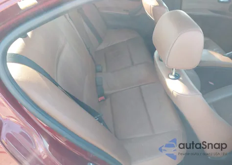 2011 BMW 328I xDrive z USA, uszkodzony, nr VIN WBAPK5G53BNN25872